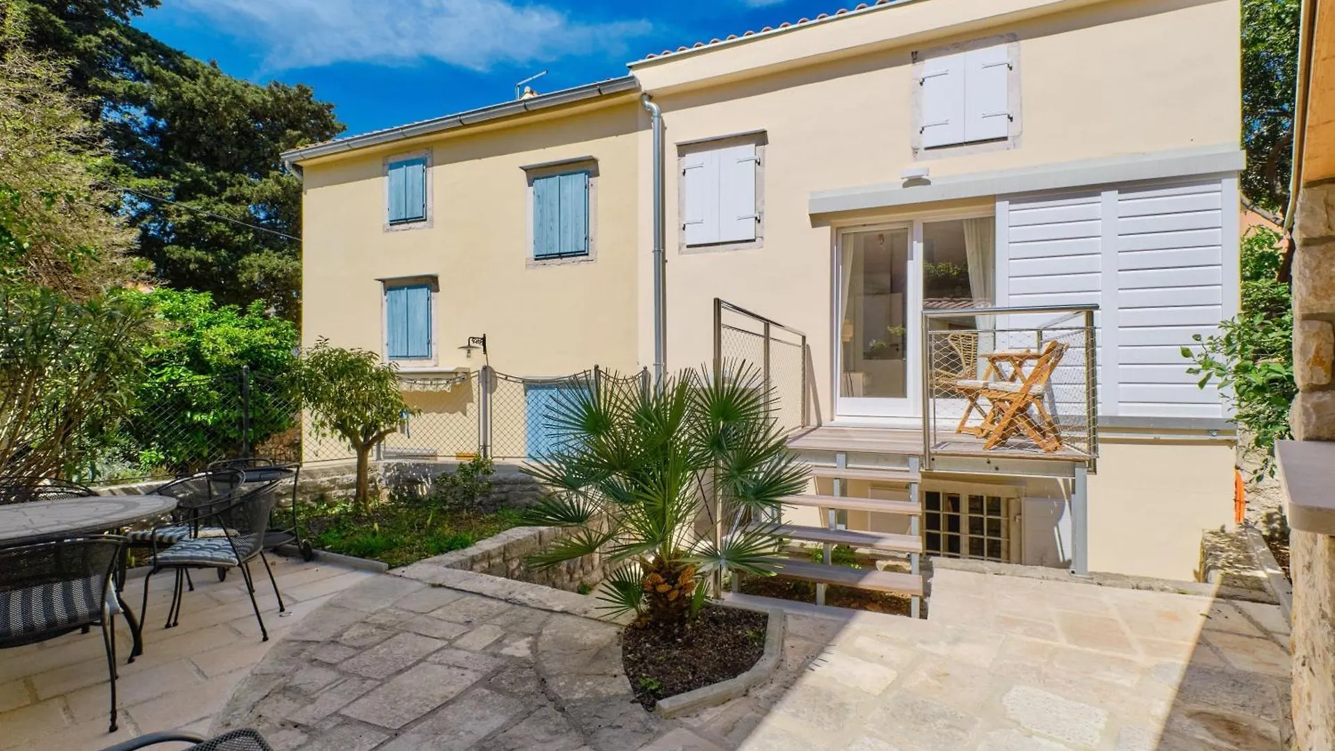 Apartman Charming Island Villa Alba - Happy Rentals